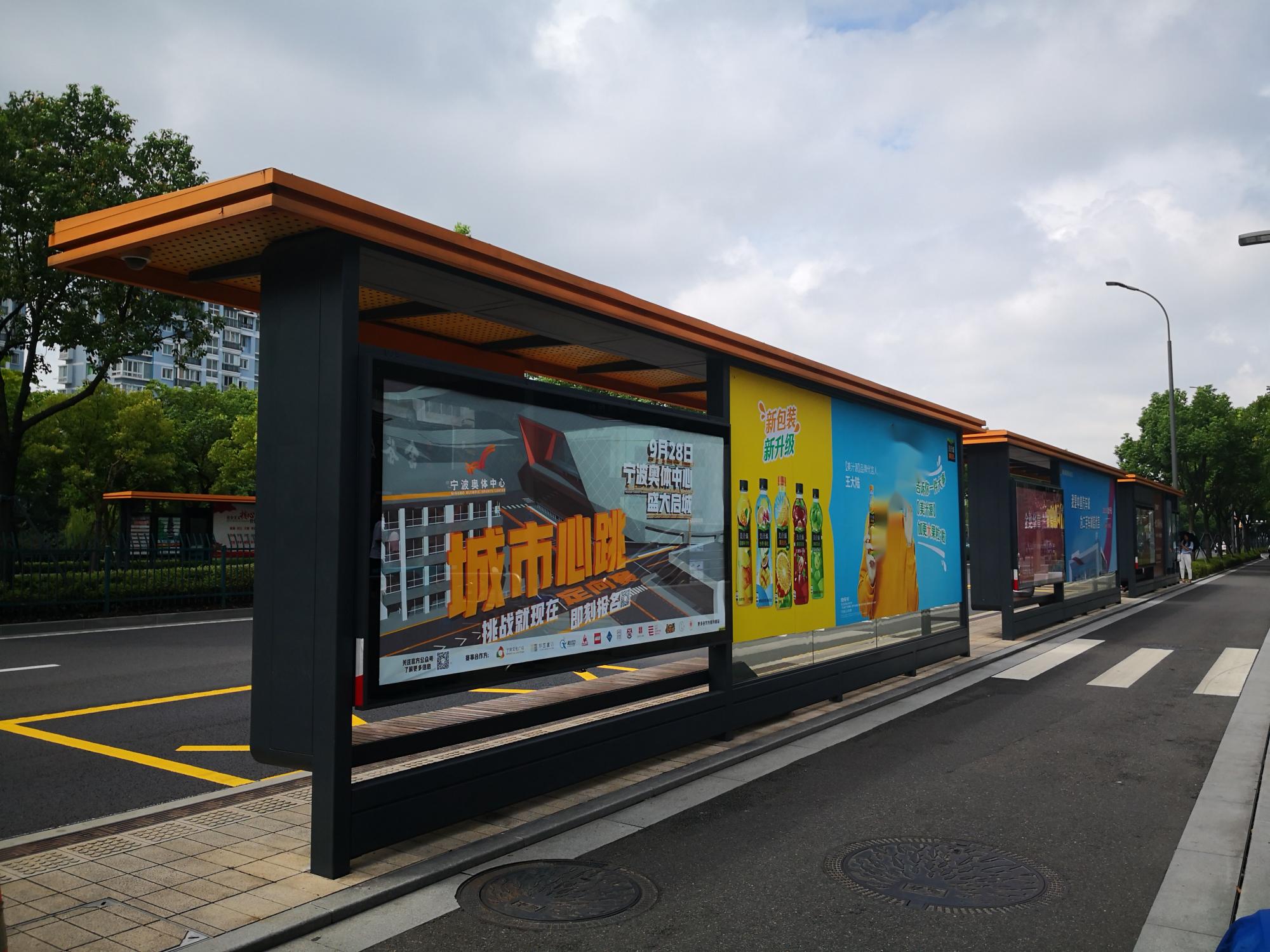 不锈钢公交站台防腐涂装弘方环氧磷酸锌底漆+氟碳漆 不锈钢公交站台防腐涂装弘方环氧磷酸锌底漆+氟碳漆